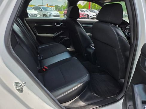 Used 2024 Honda Civic Sport image 17