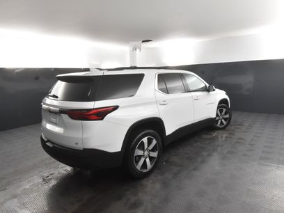 Used 2023 Chevrolet Traverse LT w/ LT Premium Package