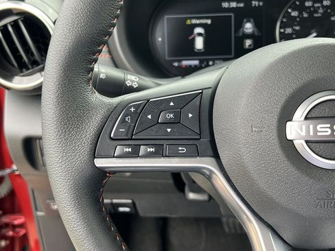Used 2023 Nissan Kicks SR w/ SR Premium Package FWD image 10