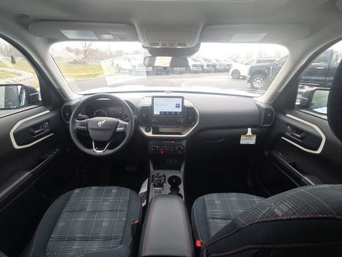 Used 2024 Ford Bronco Sport Heritage w/ Heritage Convenience Package image 22