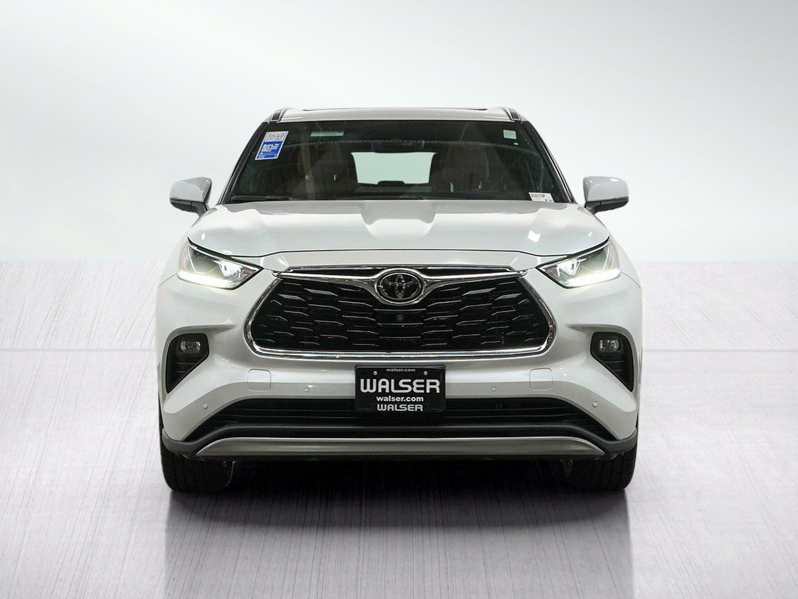 Used 2022 Toyota Highlander Platinum AWD/4WD image 8