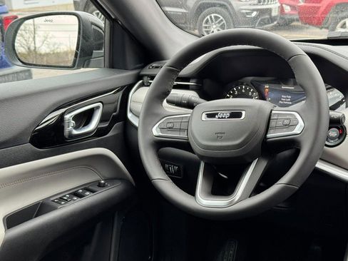 New 2026 Jeep Compass Limited image 7