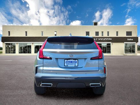 Used 2025 Cadillac XT4 Premium Luxury AWD/4WD image 4