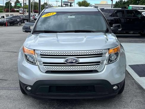 Used 2014 Ford Explorer XLT w/ Equipment Group 202A FWD image 8