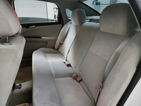 Used 2015 Chevrolet Impala Limited LS FWD image 21