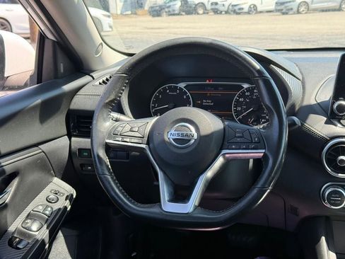 Used 2021 Nissan Sentra SV FWD image 13