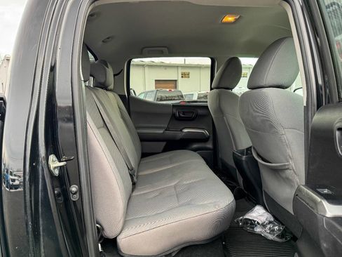 Used 2020 Toyota Tacoma SR5 image 13