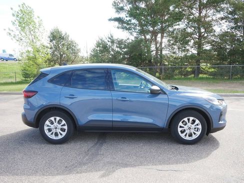 Used 2025 Ford Escape Active FWD image 4