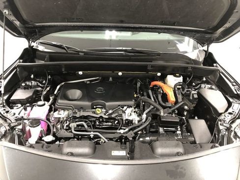 Used 2021 Toyota Venza Limited w/ Advanced Technology Package image 24