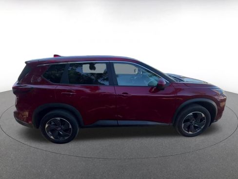 Used 2025 Nissan Rogue SV FWD image 16
