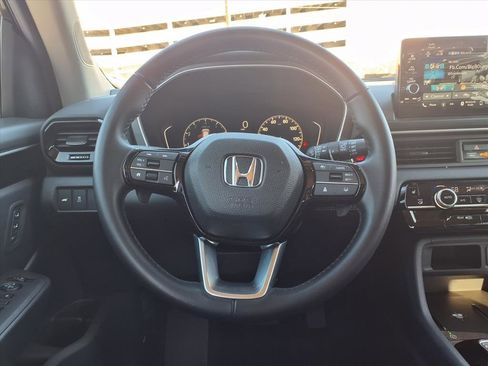 Certified 2025 Honda Pilot EX-L image 13