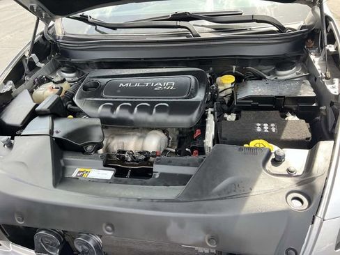 Used 2017 Jeep Cherokee Latitude w/ Safety/Convenience Group AWD/4WD image 10