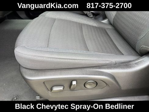 Used 2024 Chevrolet Silverado 2500 Custom w/ Custom Convenience Package AWD/4WD image 16