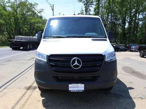 Used 2023 Mercedes-Benz Sprinter 2500 w/ Acoustic Package image 8