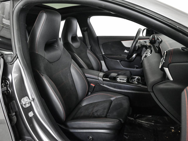 Used 2023 Mercedes-Benz CLA 250 4MATIC image 22