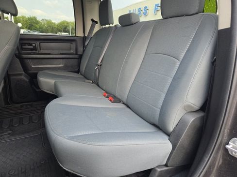 Used 2018 RAM 2500 Tradesman w/ Chrome Appearance Group AWD/4WD image 13