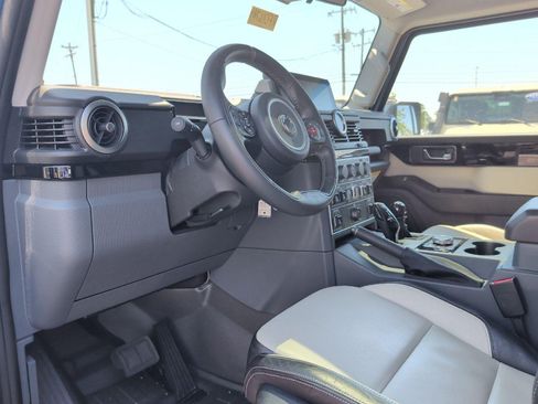 Used 2024 INEOS Grenadier AWD/4WD image 15
