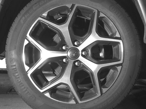 Used 2025 Jeep Compass Limited AWD/4WD image 15