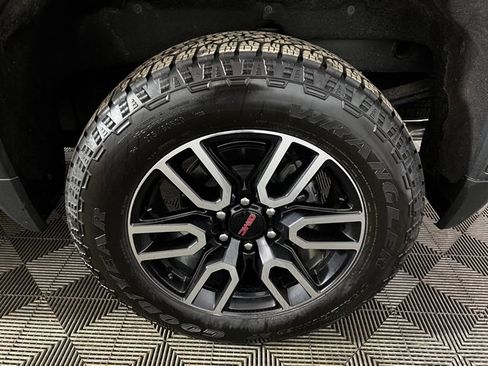 Used 2025 GMC Sierra 1500 AT4 w/ AT4 Preferred Package image 25
