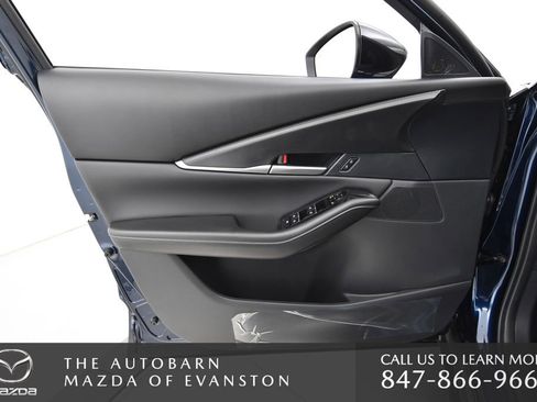 Used 2025 MAZDA CX-30 AWD 2.5 S w/ Select Sport Pkg image 30