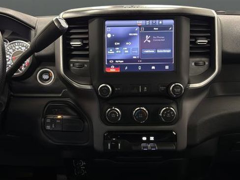 Used 2022 RAM 2500 Big Horn AWD/4WD image 12