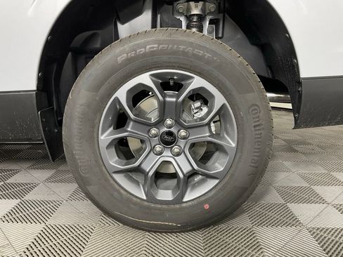 New 2026 Ford Maverick XLT FWD image 10