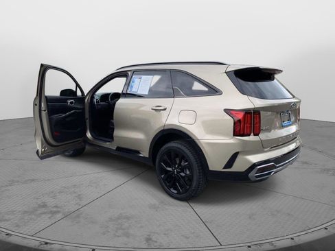 Used 2021 Kia Sorento SX AWD/4WD image 10
