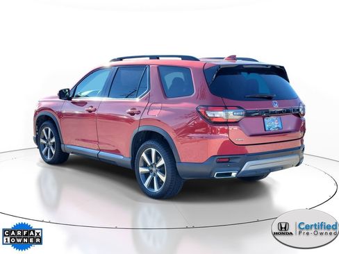 Certified 2023 Honda Pilot Touring image 3
