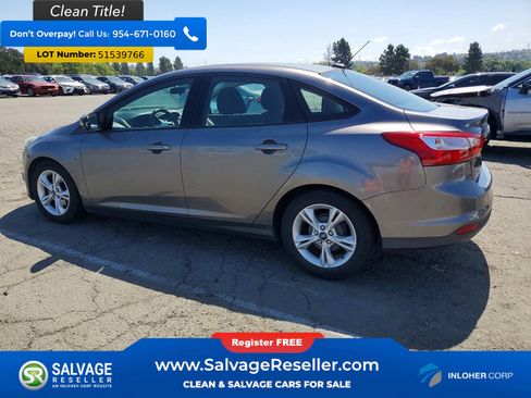 Used 2014 Ford Focus SE FWD image 3