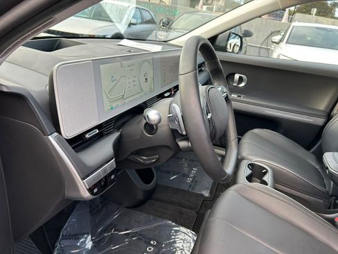 Used 2024 Hyundai Ioniq 5 Limited image 15
