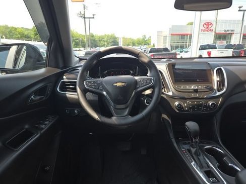 Used 2024 Chevrolet Equinox LT AWD/4WD image 39