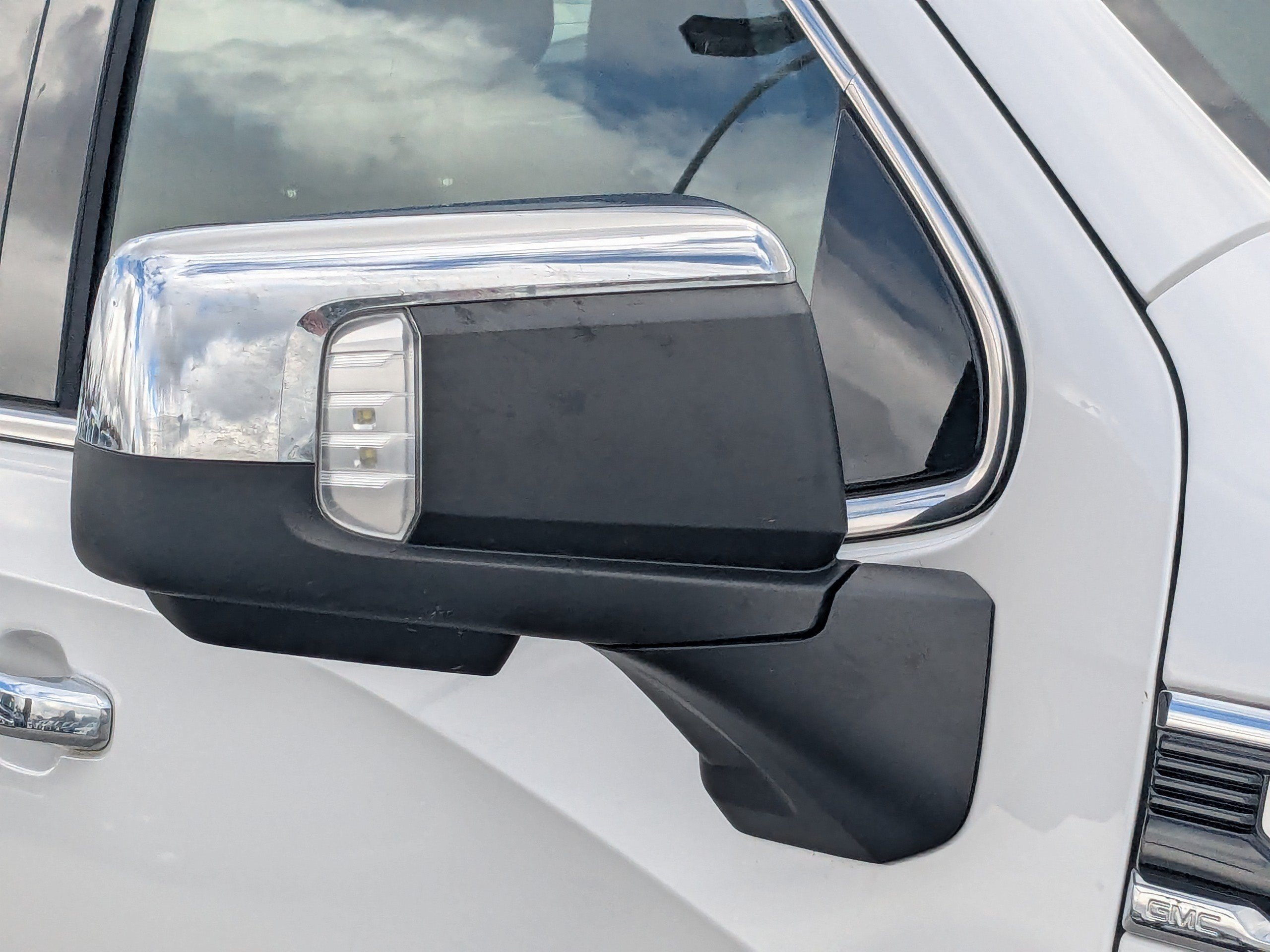Used 2022 GMC Sierra 1500 SLT w/ SLT Premium Plus Package AWD/4WD image 10