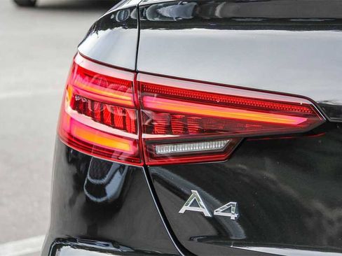 Used 2019 Audi A4 2.0T Premium Plus w/ Premium Plus Package image 11