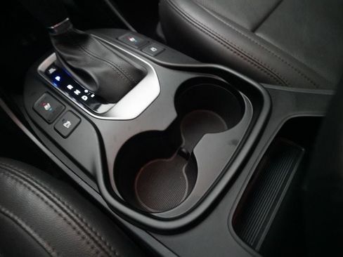 Used 2018 Hyundai Santa Fe Sport AWD/4WD image 17