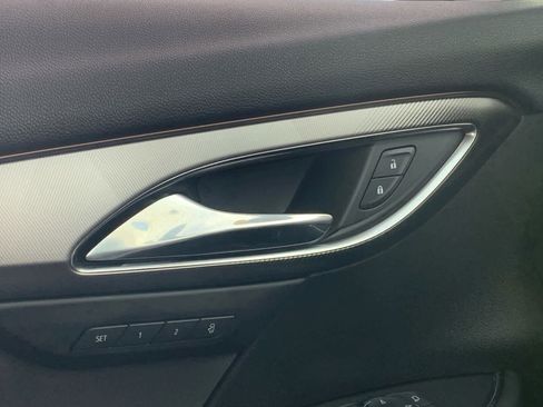 Certified 2025 Buick Envision Sport Touring image 23