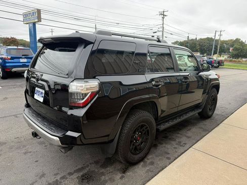 Used 2023 Toyota 4Runner TRD Off-Road Premium w/ Off Road Premium Plus Package image 8