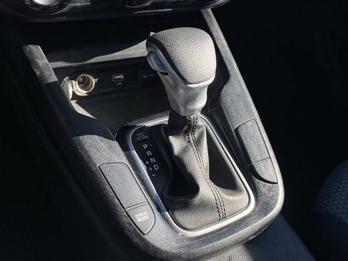 Certified 2023 Kia Soul LX image 17