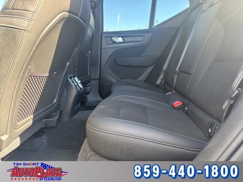 Used 2023 Volvo XC40 Recharge Ultimate image 49