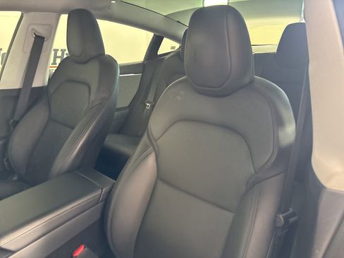 Used 2024 Tesla Model 3 Standard Range RWD image 8