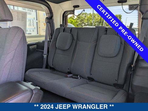 Used 2024 Jeep Wrangler Sport AWD/4WD image 17