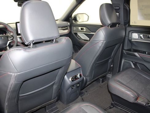 New 2026 Ford Explorer ST w/ Sun And Sound Package image 27