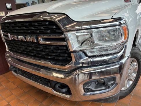 Used 2024 RAM 2500 Big Horn w/ Off Road Package AWD/4WD image 9