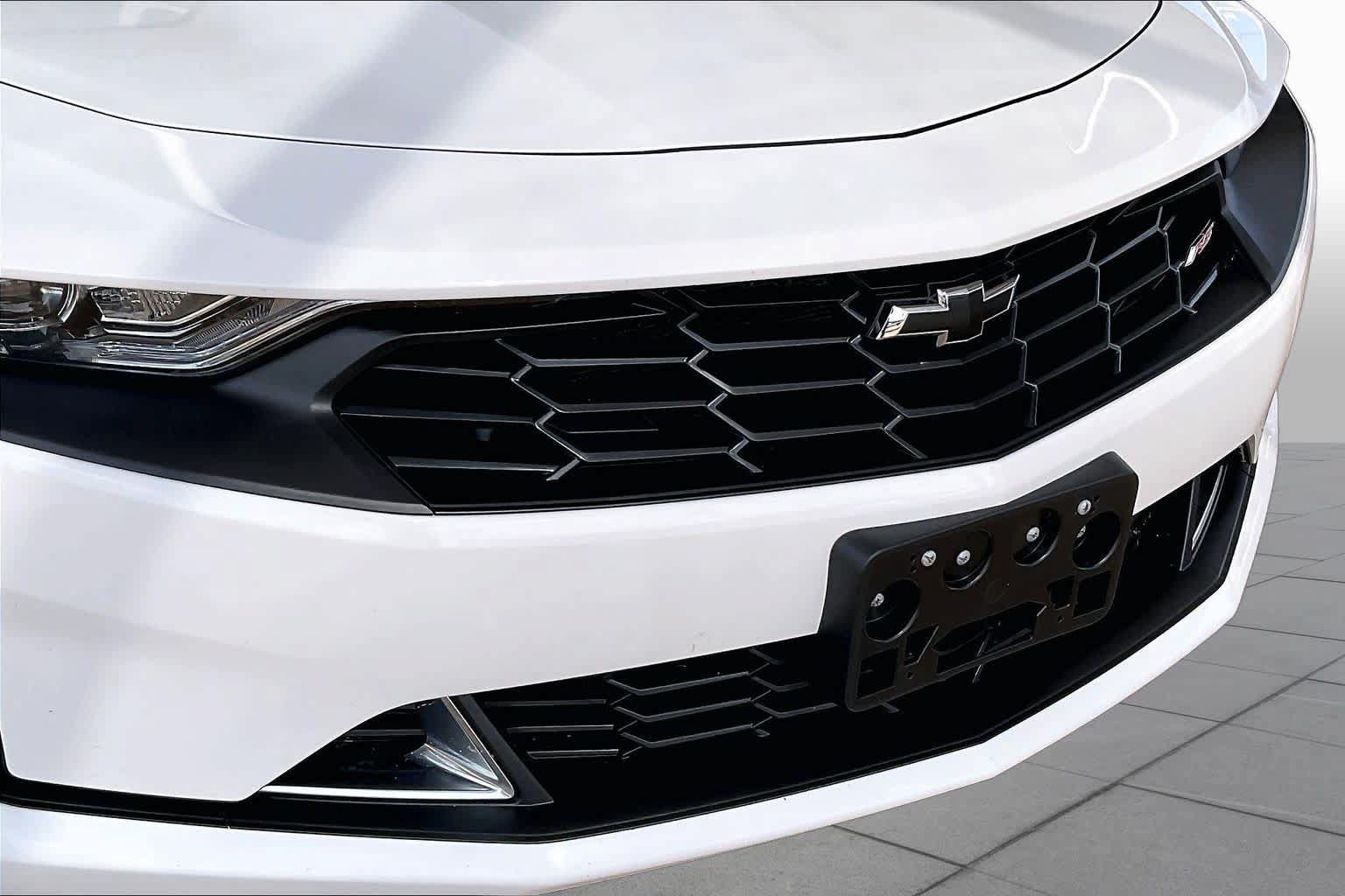 Used 2021 Chevrolet Camaro LT w/ RS Package RWD image 29