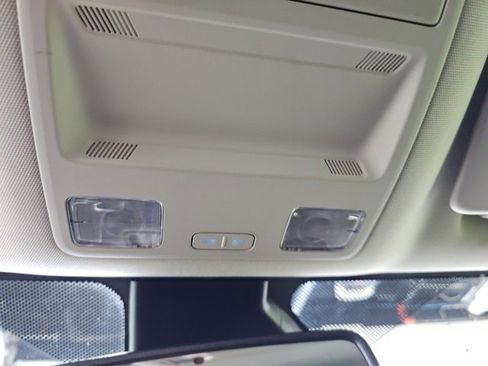 Used 2020 Ford Ranger Lariat w/ Equipment Group 501A Mid image 19