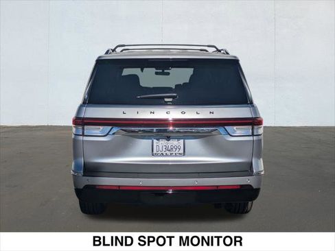 Used 2024 Lincoln Navigator Black Label image 4