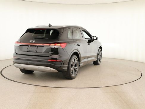 Certified 2022 Audi Q4 e-tron Premium Plus image 6