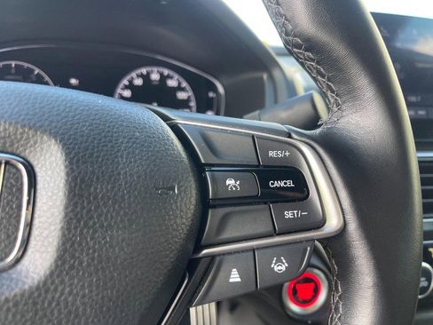 Used 2021 Honda Accord Sport image 19
