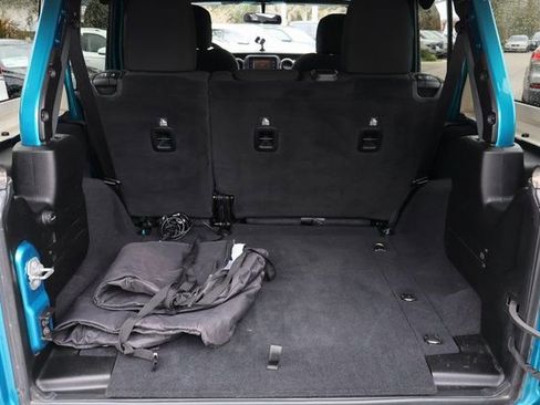Used 2020 Jeep Wrangler Unlimited Sport S image 15