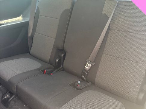 Used 2018 Chevrolet Traverse LS FWD image 18