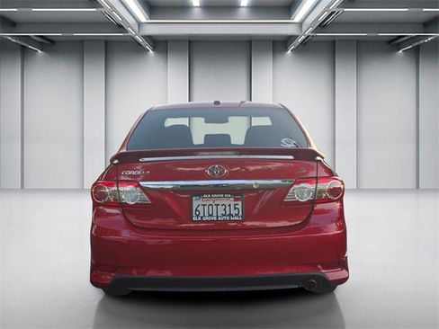 Used 2011 Toyota Corolla S image 5